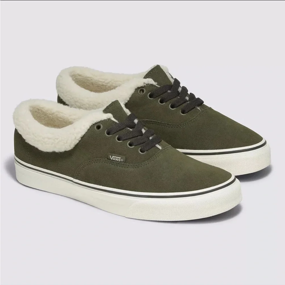 Women’s 7.5 Vans Old Skool Suede Sherpa Grape Leaf Green - Picture 1 of 8